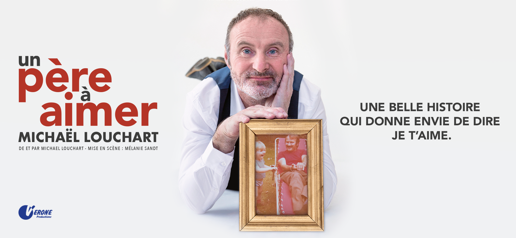 Photo de l'affiche présentant le comédien dans son seul en scène Un père à aimer. Les Fous du Rideau.